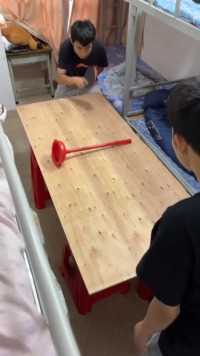 宿舍三人乒乓球