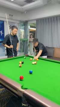 希望我们能够在赛场上见,dou来打台球,当台球耍赖天花板遇上裁判天花板